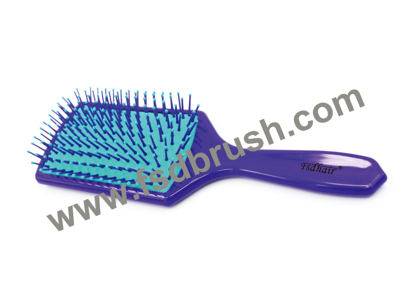 Plastic hair brush