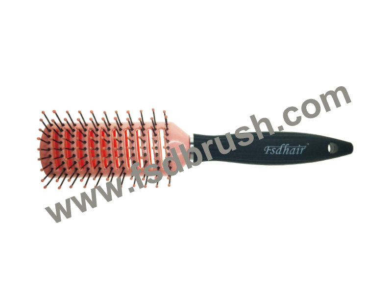 Plastic vent brush--H315.6252