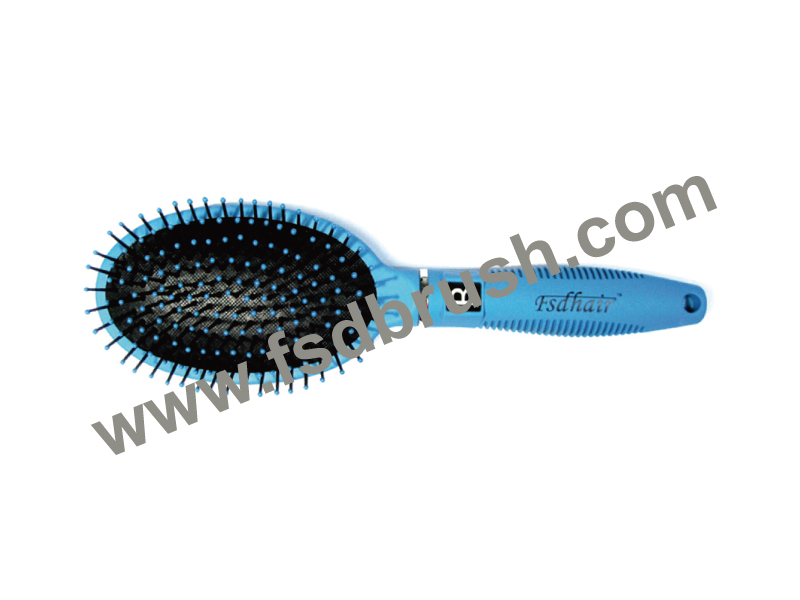 Plastic cushion hair brush--H756F2.6251F2