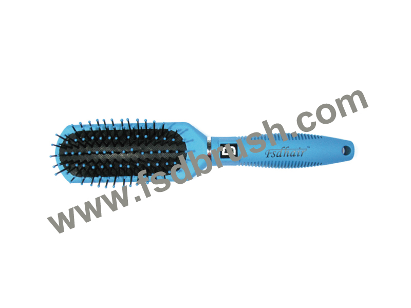 Plastic cushion hair brush--H756F2.6250F2
